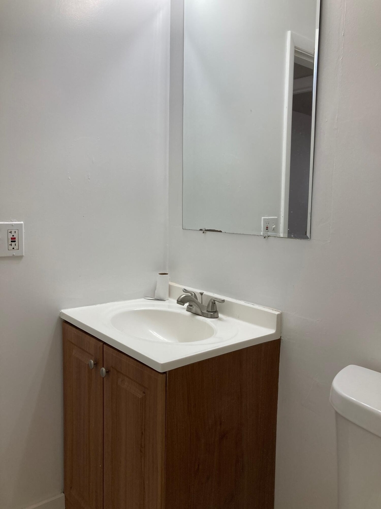 6124 Lincoln Street - Photo 13