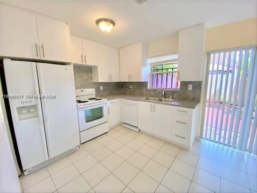 6275 Sw 130th Avenue - Photo 4
