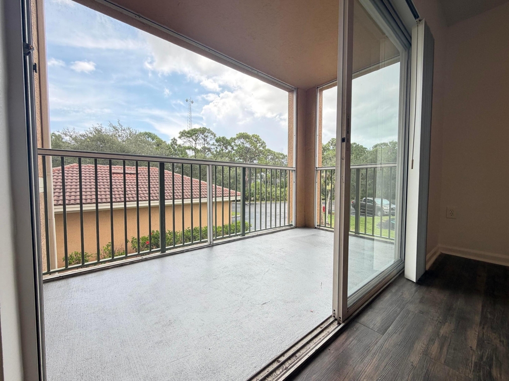 3708 Nw Adriatic Lane - Photo 4