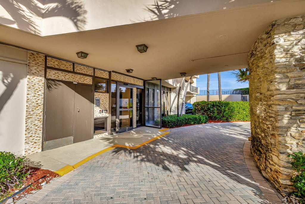 4200 N Ocean Drive - Photo 19