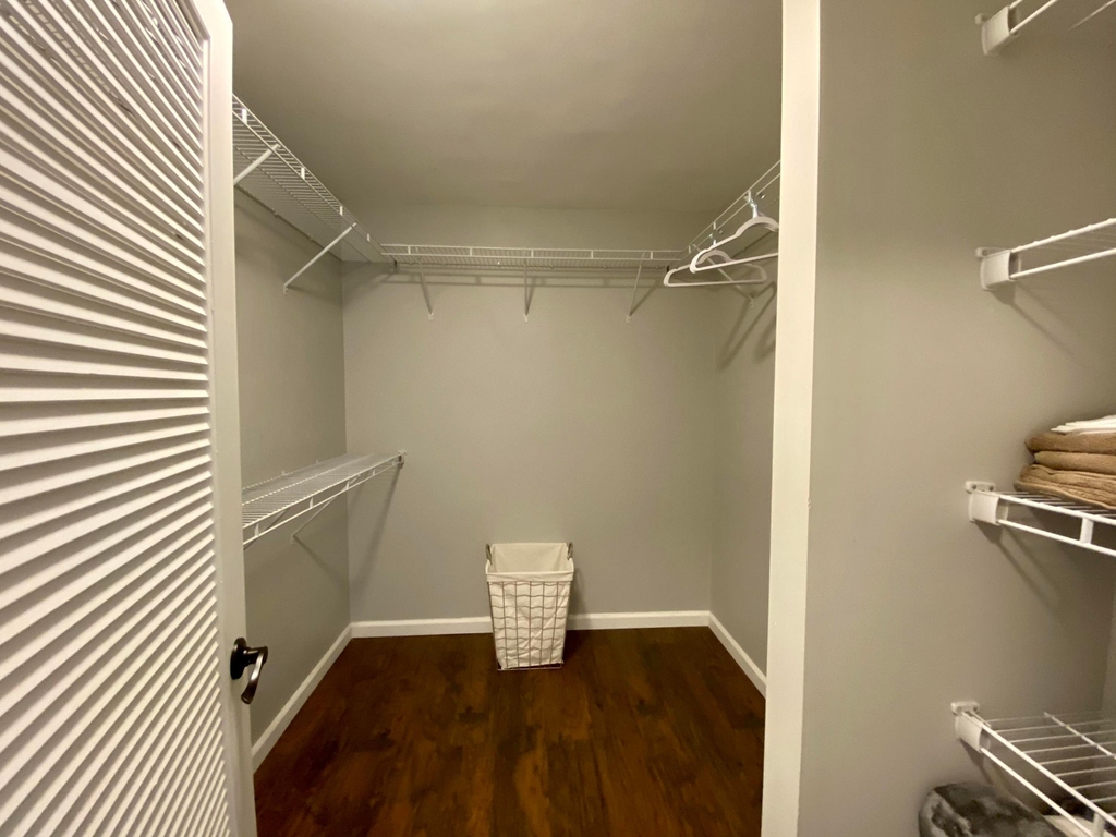 453 Park Forest Way - Photo 12