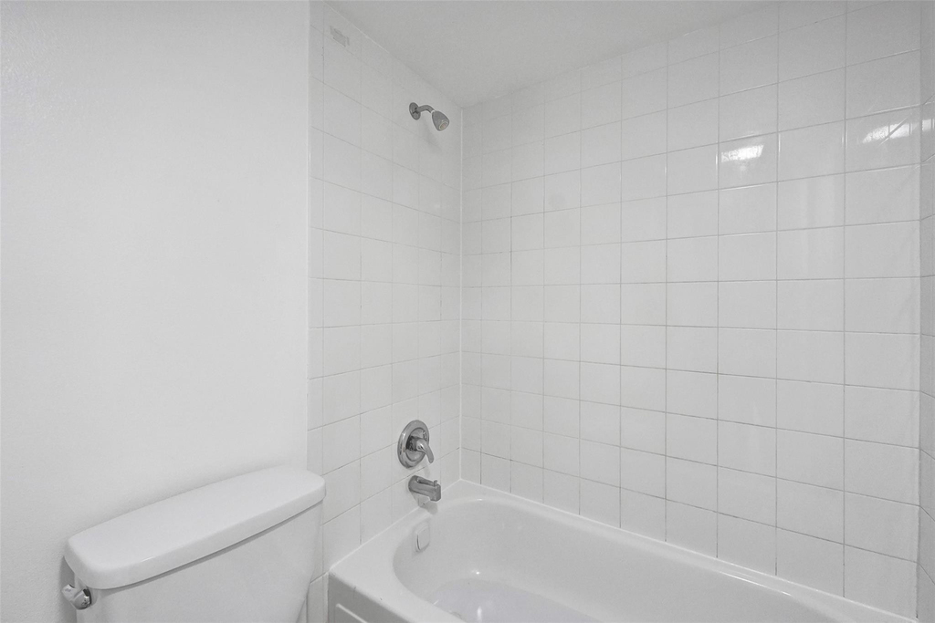 555 Se 8th Street - Photo 11