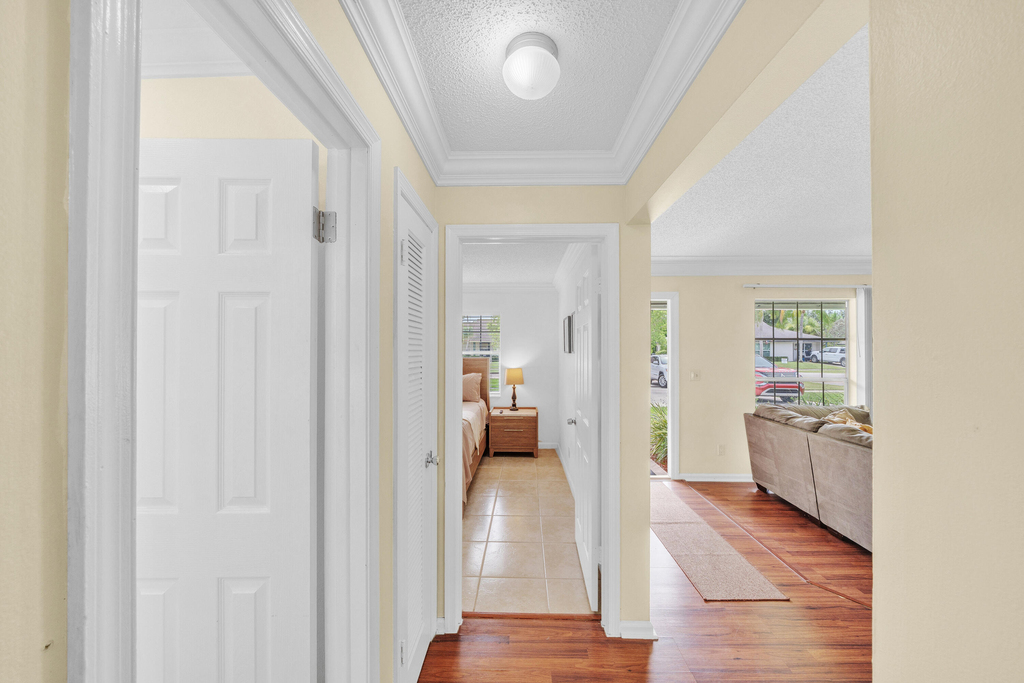 1350 Riverside Circle - Photo 25