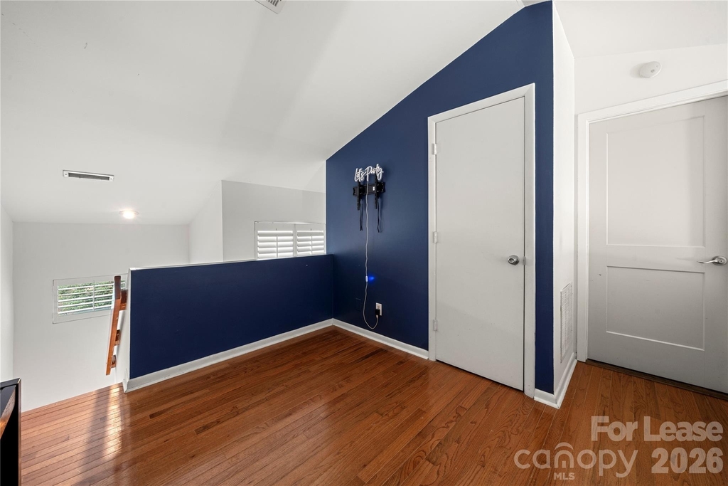 222 Riverview Terrace - Photo 22