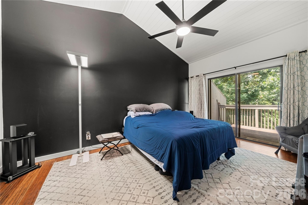 222 Riverview Terrace - Photo 23