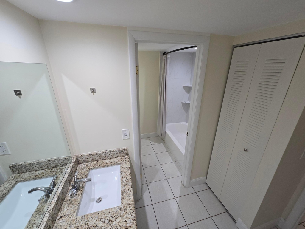 3232 Meridian Way N - Photo 13