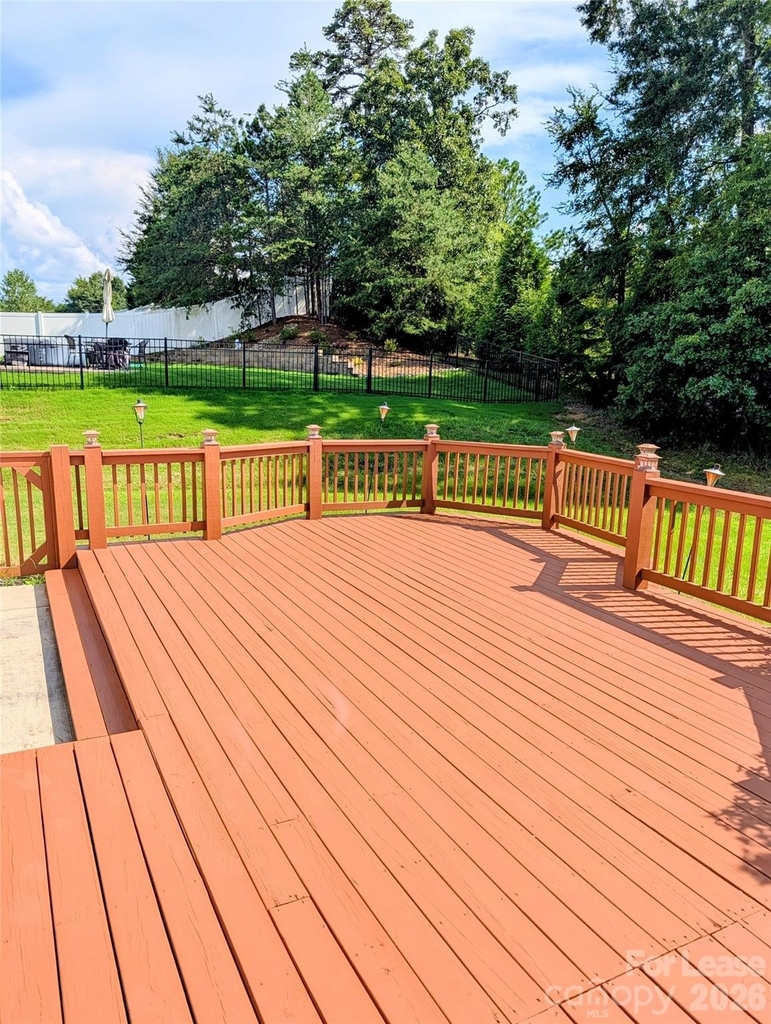 4031 Huntley Glen Drive - Photo 6