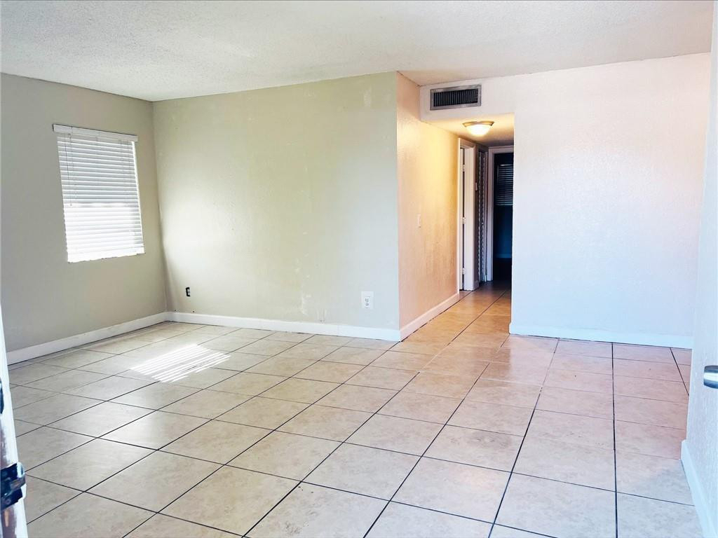 400 Nw 65th Avenue - Photo 5