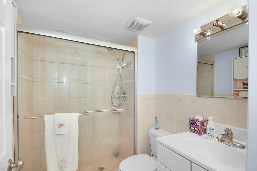 9940 S Ocean Drive - Photo 21