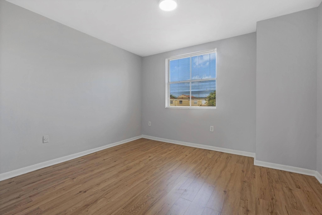 4080 Nw 90th Avenue - Photo 19