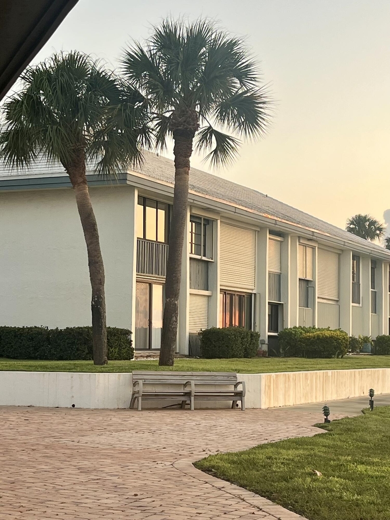 175 Se Saint Lucie Boulevard - Photo 10