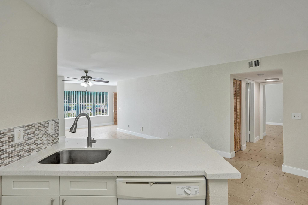 12650 Vista Isles Drive - Photo 6