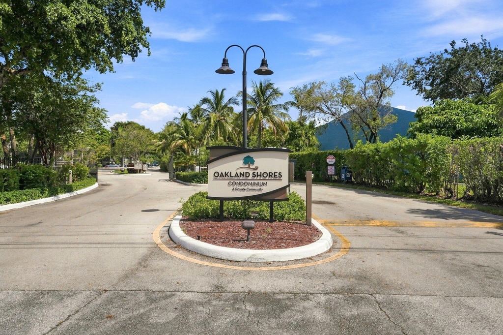 3101 Oakland Shores Drive - Photo 1