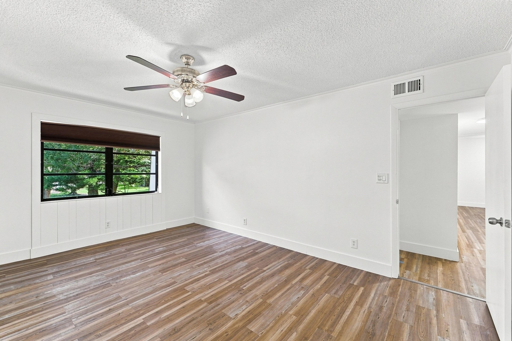3101 Oakland Shores Drive - Photo 14