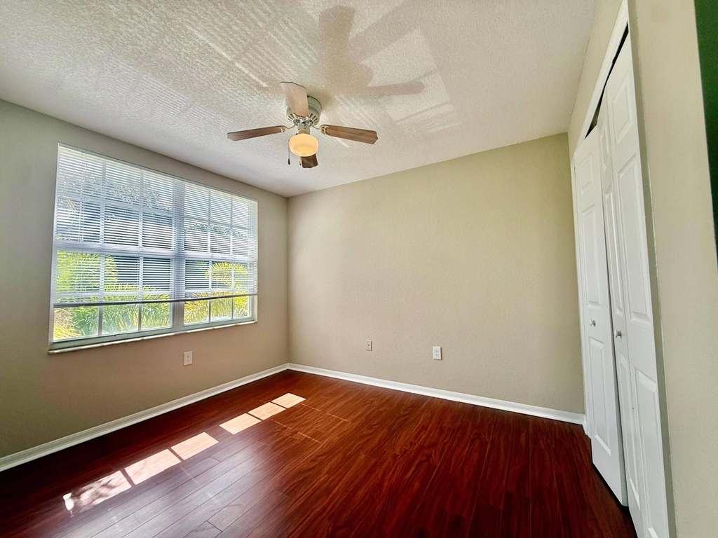 15155 Michelangelo Boulevard - Photo 7