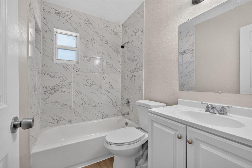 3201 Ne 7th Avenue - Photo 3
