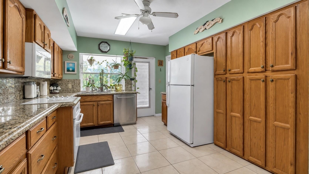 3304 Se 11th Street - Photo 31