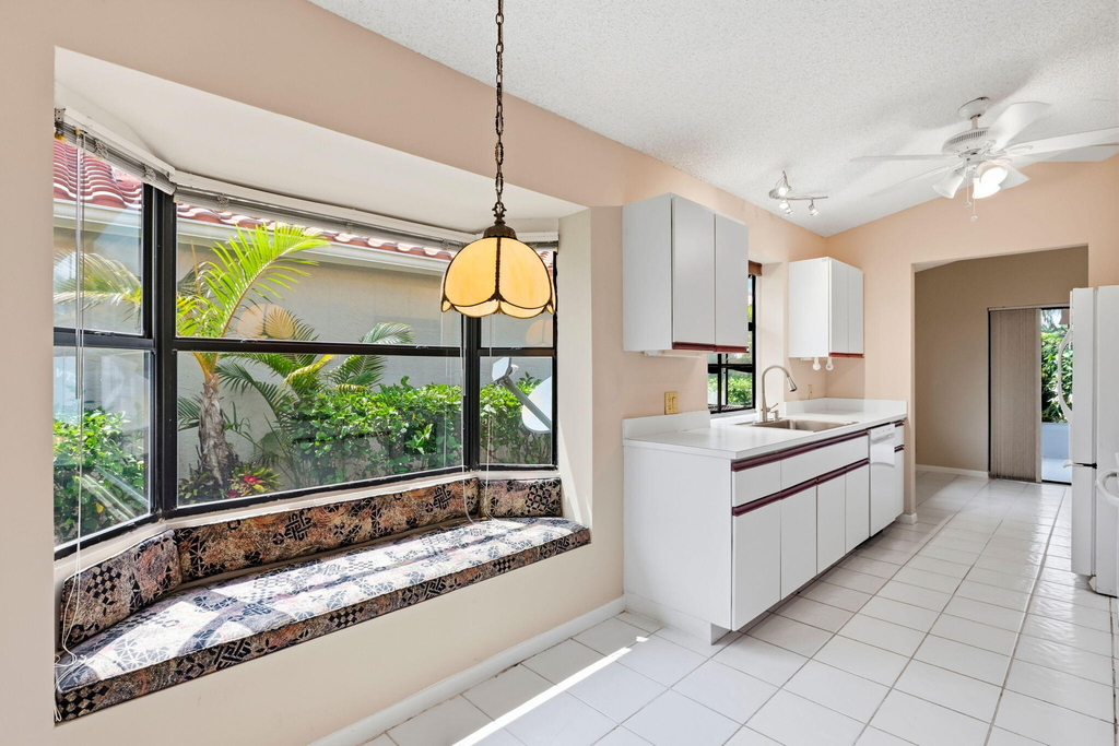 6170 Bay Isles Drive - Photo 7