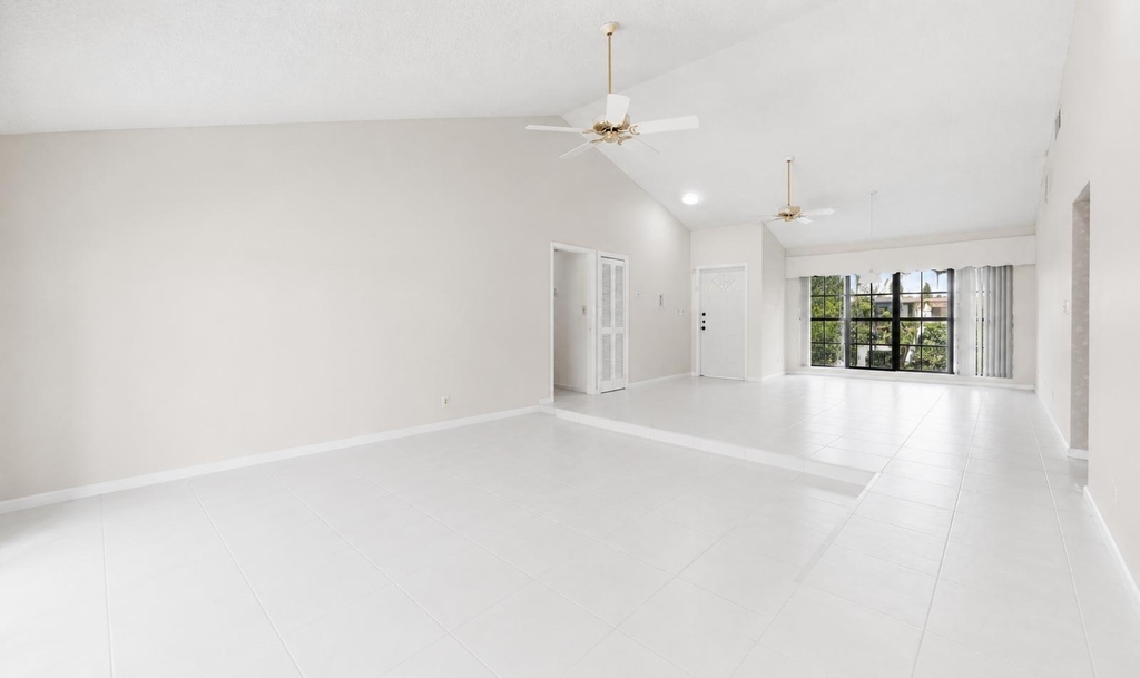 5055 Nw 89th Way - Photo 3