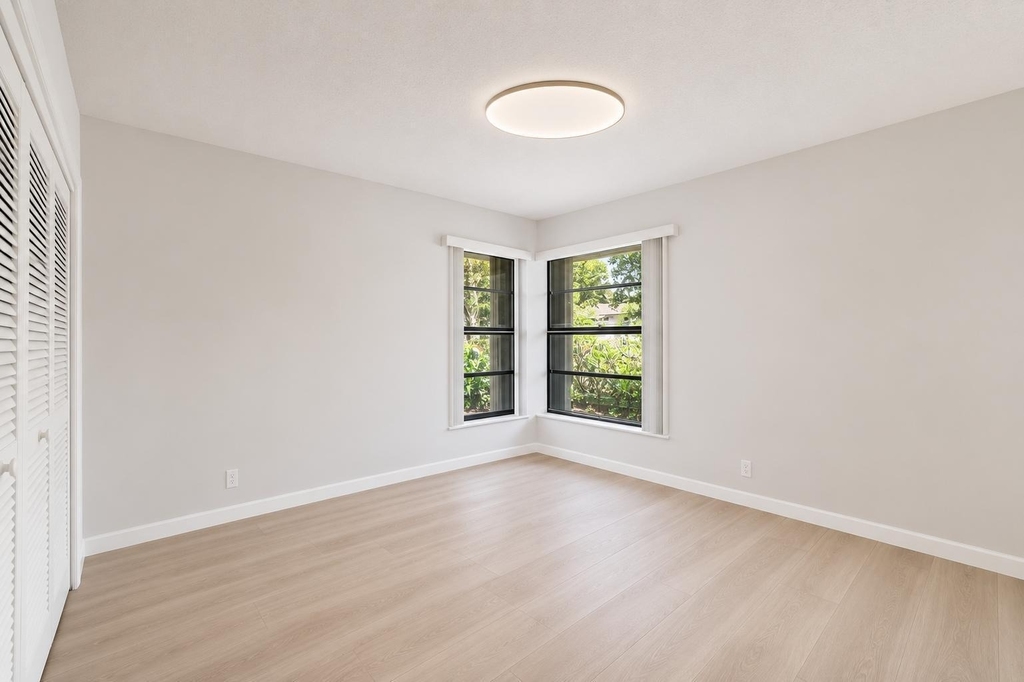5055 Nw 89th Way - Photo 8