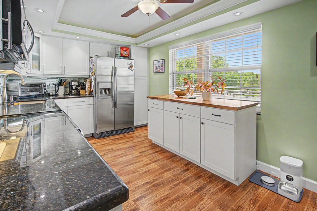 3930 Oaks Clubhouse Drive - Photo 11