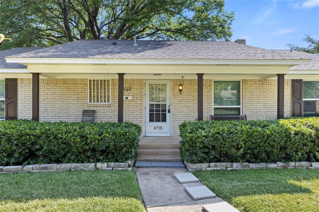 4765 Stallcup Drive - Photo 1