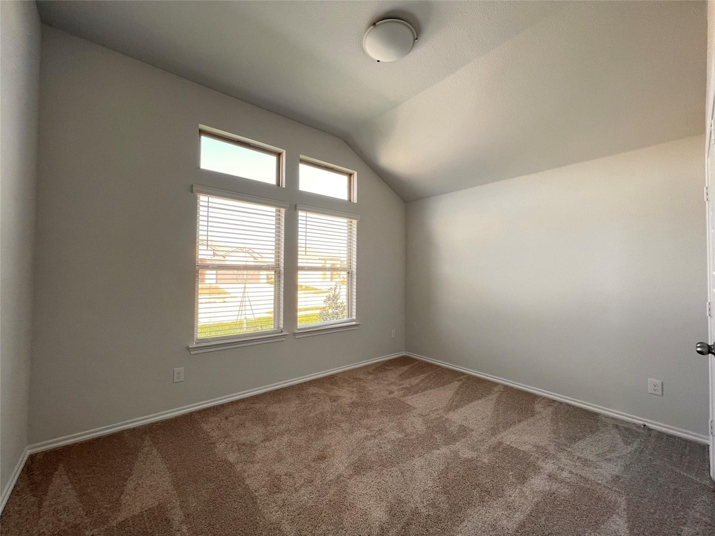 5744 Brookville Drive - Photo 20