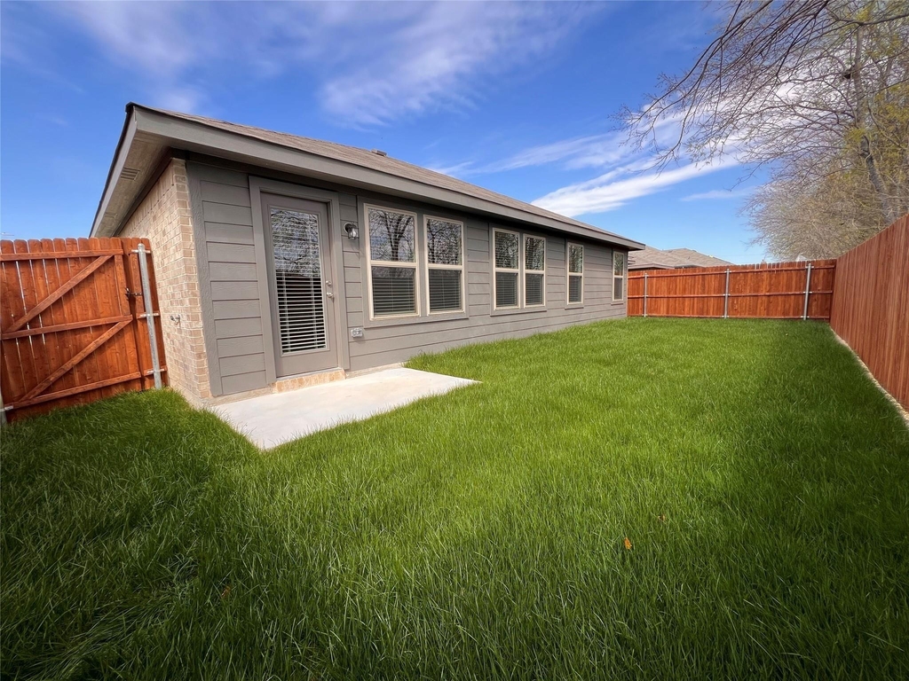 5744 Brookville Drive - Photo 27