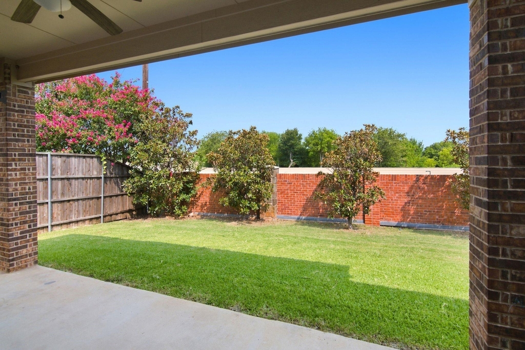 1819 Park Highland Way - Photo 33