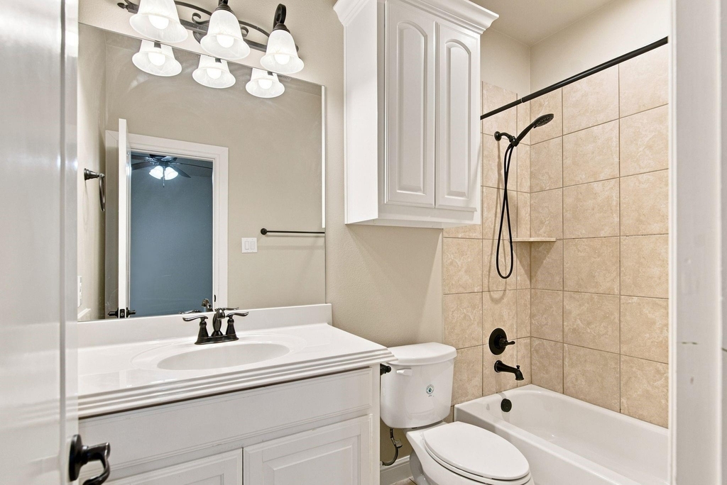 1819 Park Highland Way - Photo 29