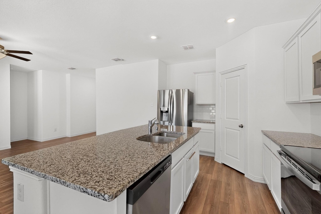 11609 Silver Queen Drive - Photo 6