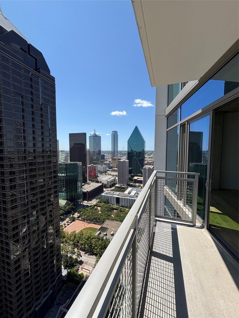 1801 N Pearl Street - Photo 4