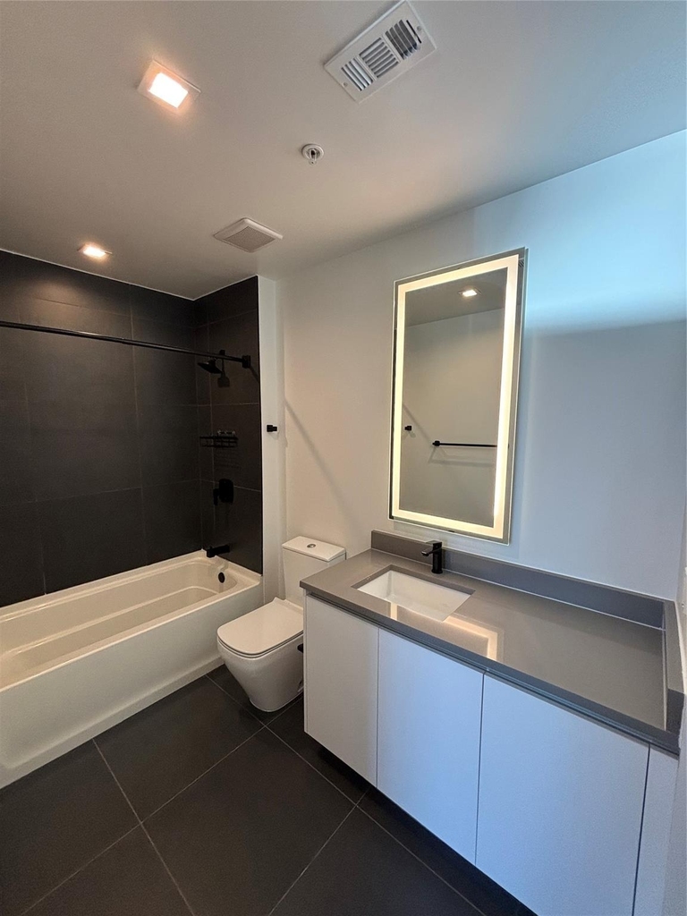 1801 N Pearl Street - Photo 39