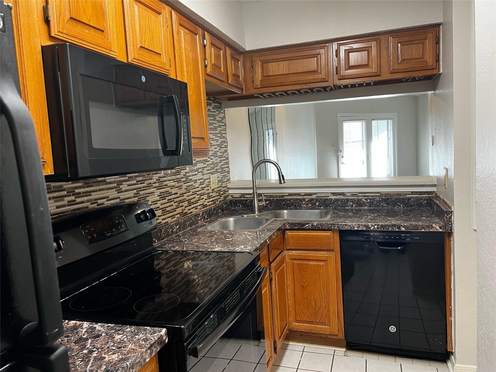 8545 Midpark Road - Photo 5