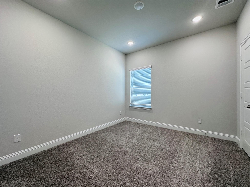 7017 Sunset Boulevard - Photo 30