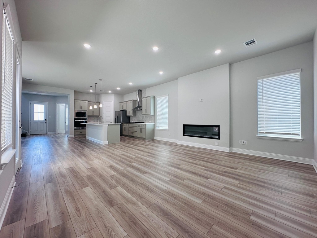 7017 Sunset Boulevard - Photo 14
