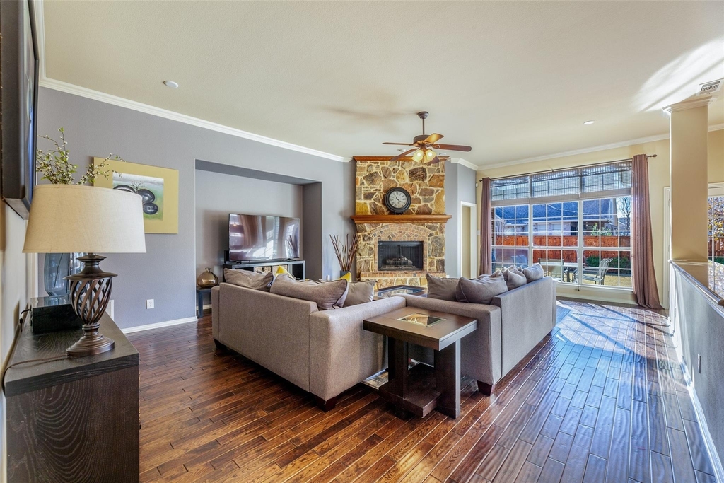 920 Fannin Drive - Photo 9