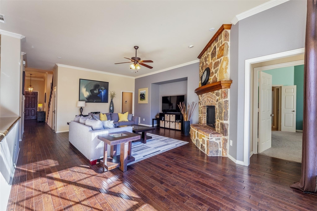 920 Fannin Drive - Photo 11