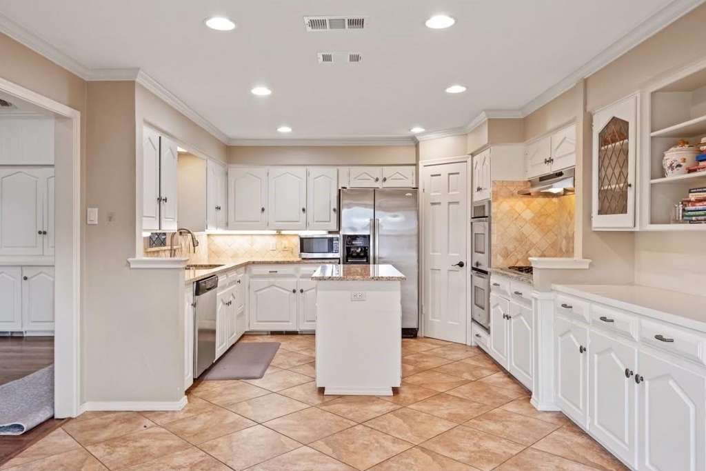 6950 Joyce Way - Photo 5
