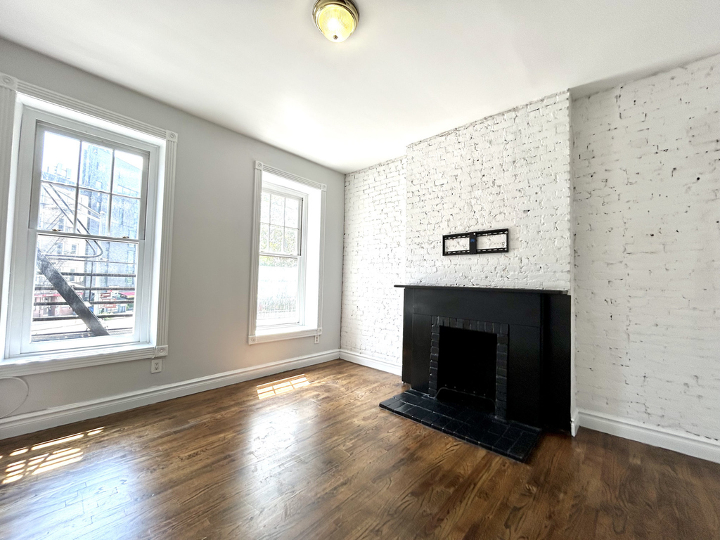 Leroy & Hudson St - Photo 0