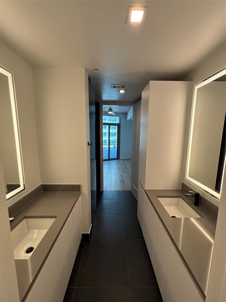 1801 N Pearl Street - Photo 18