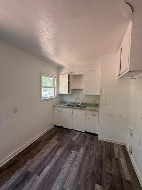 5225 Encino Road - Photo 7