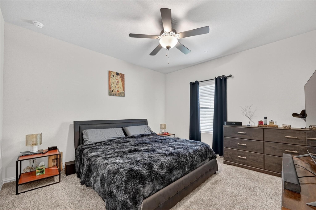 120 Monarch Way - Photo 12