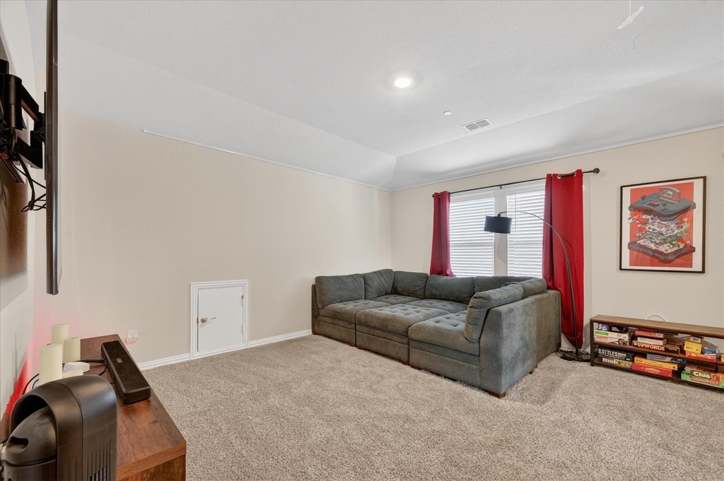 120 Monarch Way - Photo 24