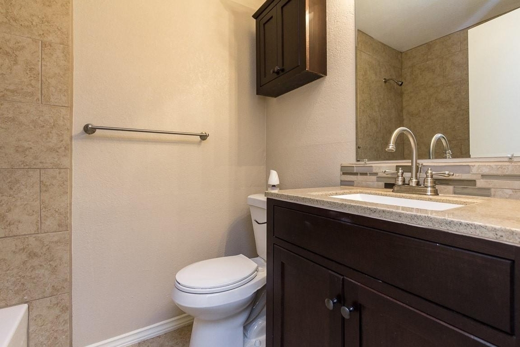 1317 Annex Ave. Street - Photo 6