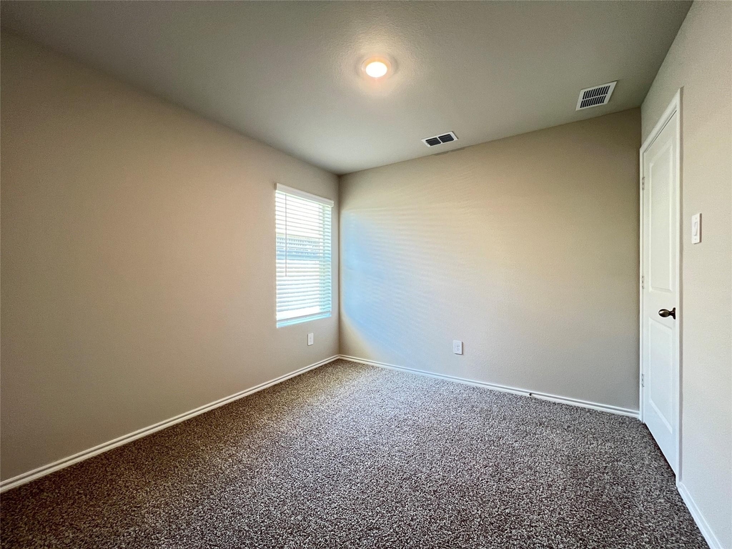 5557 Rollins Drive - Photo 13