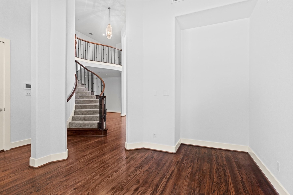 1136 Pedernales Trail - Photo 11