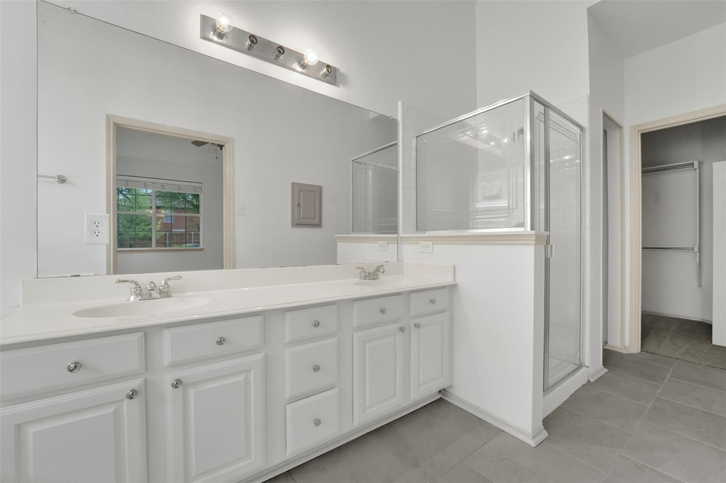 5106 Petersburg Drive - Photo 10