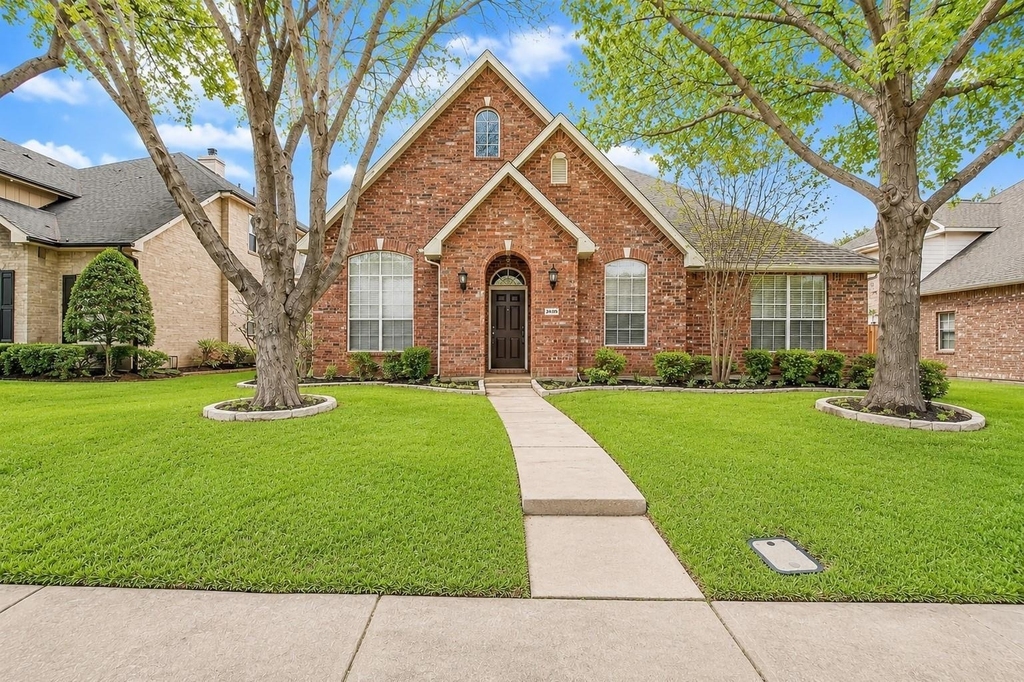 5106 Petersburg Drive - Photo 0