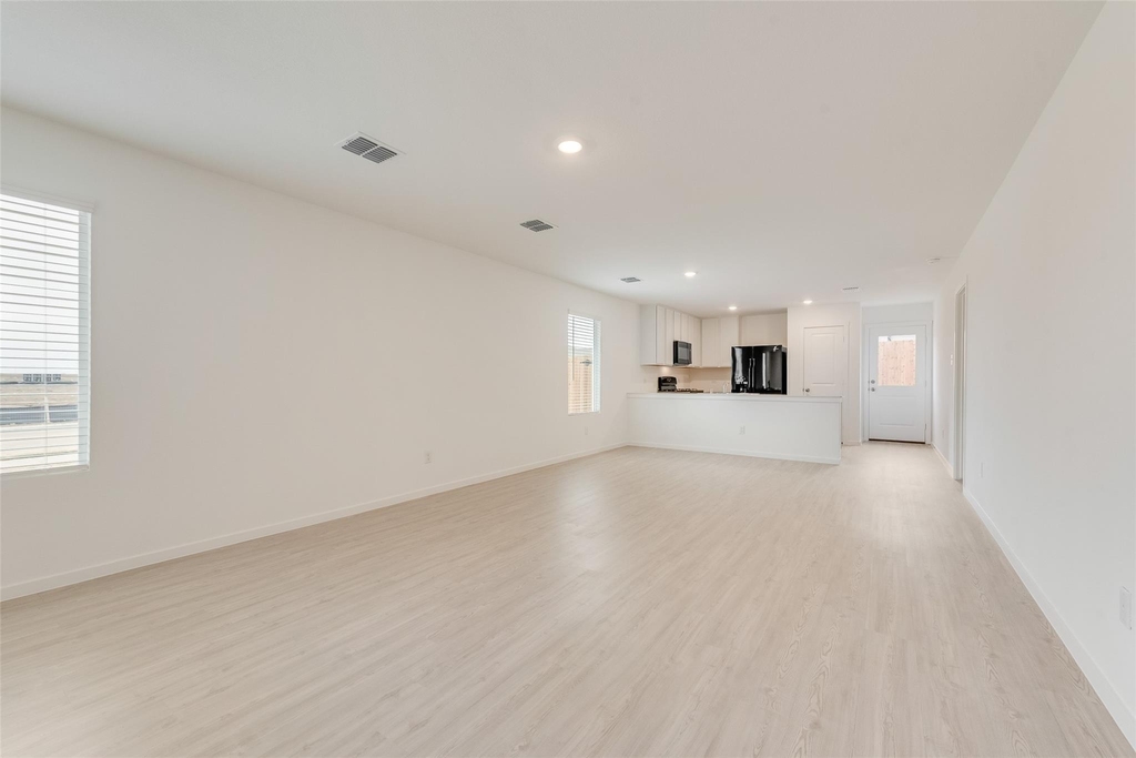 727 Ponderosa Lane - Photo 2